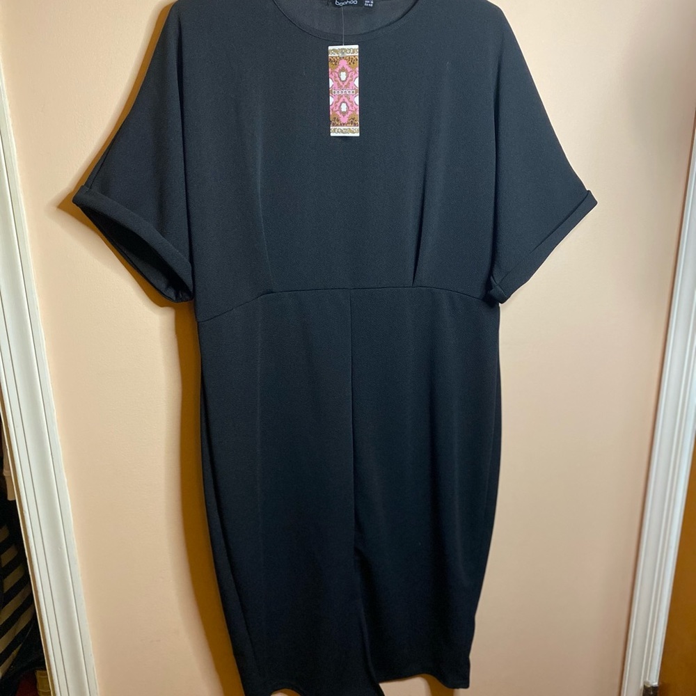 Boohoo black pencil dress